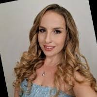 Colleen Decesare's Instagram, Twitter & Facebook