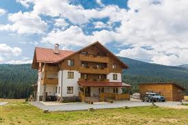 Atractii turistice in muntii sureanu. Pensiunea Sureanu TÄu Bistra Romania PreÈ De La 51 Recenzii Planet Of Hotels