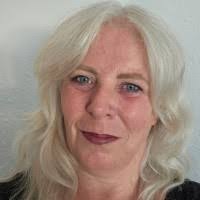 10+ "Sandra Sailer" profiles