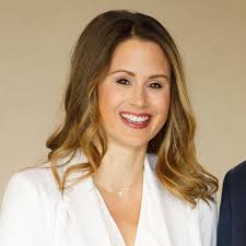 Danielle Demming (@danielledemmingofficial) • Instagram photos and videos