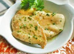 Mescolare l'aglio tritato, la paprika. Petto Di Pollo Al Burro E Salvia Bild Von Il Caruso Piano Bar San Luis Potosi Tripadvisor