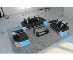 196 x 92 x 98 cm (b x h x t) besticht durch seinen modernen pflegeleichten stoffbezug in schwarz mit attraktiven absetzungen in weiß. Sofa Dreams Bellagio 3 2 1 Leder Schwarz Weiss Ab 3 299 00 Preisvergleich Bei Idealo De