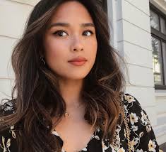 16 1k Likes 262 Comments Tsutsumi Hoang Xoxotsumi On Instagram Straight Hair For A Change Asian Hair Asian Makeup Hair Styles