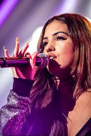 Quietly released onto mabel's personal soundcloud, the single didn't remain a secret for long, putting the wheels in motion for mabel to become a fresh and exciting name amongst a brand new generation of r'n'b chanteuses. Mabel Singer Simple English Wikipedia The Free Encyclopedia