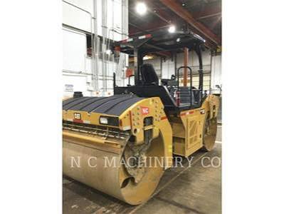 Caterpillar CB525 Smooth Drum Roller