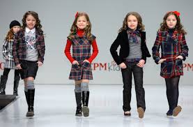 Semua item (kecuali kasut lelaki dan kasut perempuan; Pakaian Fesyen Kanak Kanak Dan Kecenderungan 2017 August 2021 Motherhood Malaysia