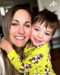 Mi suegra se probó mi vestido de novia de 3.000 dólares y lo estropeó; se  negó a pagarlo, así que utilicé un arma secreta. Yo (26F) y mi prometido  (28M) estamos planeando