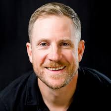 Maximize Holiday Campaign Results With CTV And AI