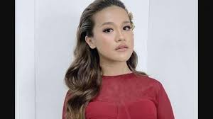 Gila, ah, ah ini yang kumahu, oh, yeah, yeah ini yang kumahu (tiap kumahu) aku bukan dusta, bukan gila, ah tolong pergi. Chord Kunci Gitar Dan Lirik Lagu Ini Yang Ku Mahu Ernie Zakri Tolong Pergi Tribun Padang