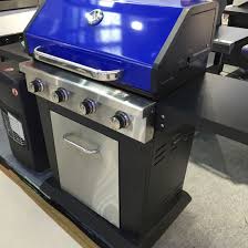 As you're grilling, the temperatures pop up on a large lcd screen that displays the set temperature goal and current temperature of the probe reading. China 2016 New Design Barbeque Grill Set For Camping China Gas Grill And Gas Bbq Price