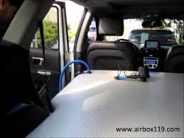 Ist die matratze fertig aufgepumpt, kannst du die türen wieder schließen und die vorderen sitze soweit nach hinten die auto luftmatratze für die rückbank ist die kleinere und günstigere alternative. Auto Luftmatratze Test Vergleich 03 2021 Gut Bis Sehr Gut