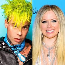 © 2021 billboard media, llc. Avril Lavigne And Mod Sun Look Cozy At His Album Release Party E Online Deutschland
