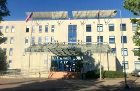 Pokud poslanecká sněmovna neprodlouží nouzový stav, který vyprší v neděli, je pražský primátor a dalších pět hejtmanů připravených vyhlásit stav nebezpečí. Tpgzd9x2g6drkm