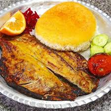 ماهی قزل آلا با سبزی پلو