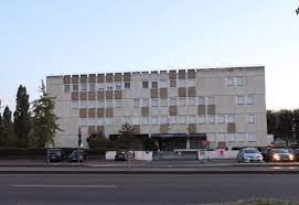 Check spelling or type a new query. Foto De Chalon Sur Saone Saone Et Loire Le Centre Des Impots Tripadvisor