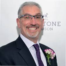 The University of Illinois Urbana-Champaign has been named to Forbes list  of Public Ivies 📚 More: https://lnkd.in/ds5D6M8g.