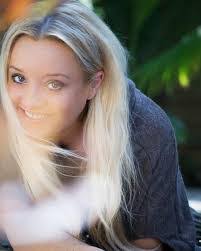 Emily Varney's Instagram, Twitter & Facebook