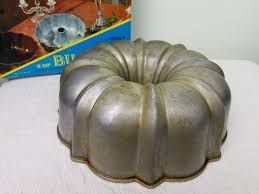 Vintage Cake Bundt Pan Fluted 60 S Nordic Ware 12 Cup Metal Teflon Original Box Nordic Ware Vintage Cake Pan Flute