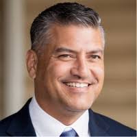 Prachi Kher's Instagram, Twitter & Facebook