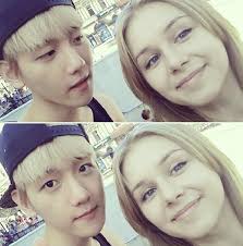Exo baekhyun selca compilation ; Fy Baekhyun Baekhyun Selca With Another Super Lucky Fanã… ã…¡ã… 