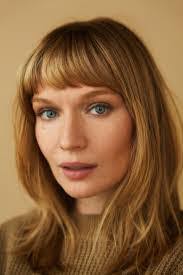 Ashley Struble's Instagram, Twitter & Facebook