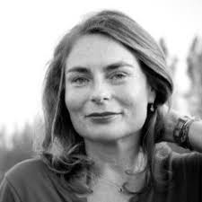 Fantastisch nieuws! Wij gaan samen met Tomtit Film en BNNVARA de  documentaireserie 'Op vrije voeten' realiseren (regie: Hugo Drechsler). 'Op  vrije voeten' gaat over vier jonge ex-gedetineerden op…