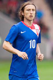 Official website featuring the detailed profile of luka modrić, real madrid midfielder, with his statistics and his best photos, videos and latest news. Datei Luka Modric Croatia Vs Portugal Cropped Jpg Wikipedia