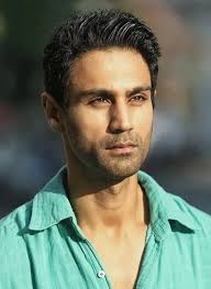 The streets are the true catwalk, where style tells the story of the city  streetstyle Karan Oberoi