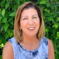 Sheri Werner's Instagram, Twitter & Facebook