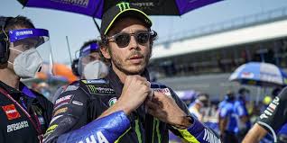 See more ideas about valentino rossi, valentino, valentino rossi 46. Valentino Rossi Masih Positif Covid 19 Garrett Gerloff Siap Gantikan Di Motogp Eropa Motogp Bola Net