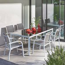 Table De Jardin Grise En Alu Et Verre Trempe 4 A 6 Places Alinea Meuble Exterieur Meuble Jardin Table De Jardin