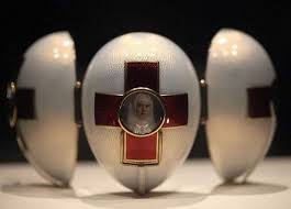 Curator S Choice From Faberge The Rise And Fall Faberge Eggs Faberge Egg Decorating