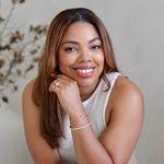 Karin Waldron's Instagram, Twitter & Facebook