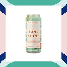 Hard kombucha is the feistier alternative to regular, virgin kombucha. 8 Hard Kombuchas That Make Getting Tipsy Kinda Healthy Brit Co