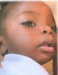 Debra Lomax's Instagram, Twitter & Facebook