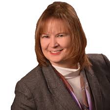 Laura Havel's Instagram, Twitter & Facebook