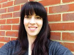 Kim Armstrong's Instagram, Twitter & Facebook