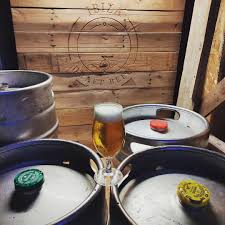 Draught beer, also spelt draft, is beer served from a cask or keg rather than from a bottle or can. 48se909tihqldm