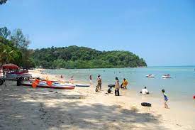 Throughout port dickson, blue lagoon is one of the perfect seaside escapes, especially for picnics and beach activities. Blue Lagoon Beach Port Dickson Tanjung Biru