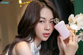 Top 10 nước hoa nữ thơm lâu tốt, quyến rũ, lưu hương 12 tiếng