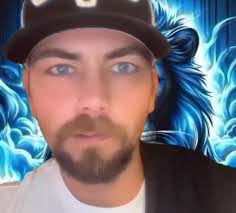 Tyler Goad's Instagram, Twitter & Facebook