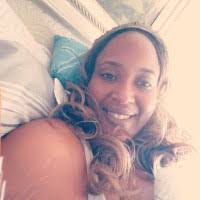 Kimberly Scoggins's Instagram, Twitter & Facebook