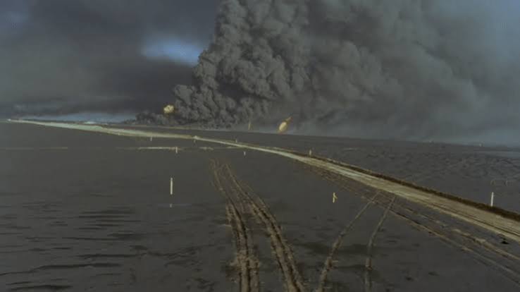 Lessons of Darkness (1992) Dir: Werner Herzog : r/CineShots