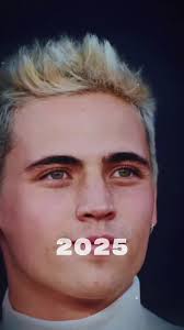 Tanner Buchanan I Wanna Wear The Dress