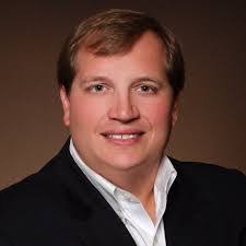 Chris Strom's Instagram, Twitter & Facebook