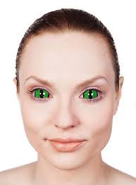 Black And Red Sclera Contacts Sclera Reptil Kontaktlinsen Sclera Reptile Contact Lenses Contact Lenses Horror Makeup Black Contact Lenses