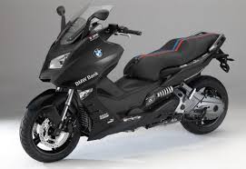 Bmw C600 Dtm Inspired Limited Editions Launched In Germany Top Speed Harley Davidson Dyna Harley Davidson Harley Davidson Fatboy