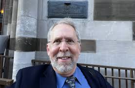 Stephen Rich (@ssr4n)