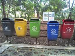 Ridho dinata 23112011 yeni primasari 23112012 m. Tempat Buang Sampah Di Hutan Kota Malabar Picture Of City Forest Of Malabar Malang Tripadvisor
