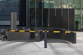 Mit der stiftungsgründung trägt die dz bank der wachsenden bedeutung der kunstsammlung rechnung, die sich in der steigenden anzahl von ausstellungen, kooperationen mit anderen kunstinstitutionen, workshops für lehrende und kinder. Sal Landschaftsarchitektur Gmbh Projekte Platze Urbanes